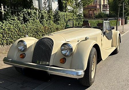 Morgan Plus 8