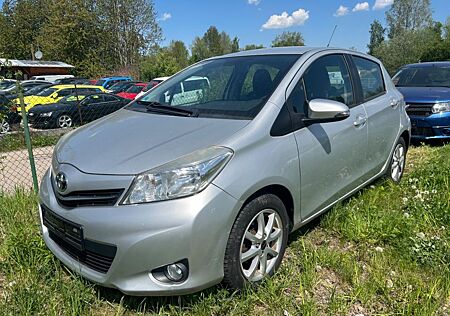 Toyota Yaris Life