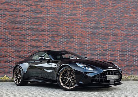 Aston Martin V8 Vantage Vantage 4.0 V8 | Quicksilver - Onyx Black