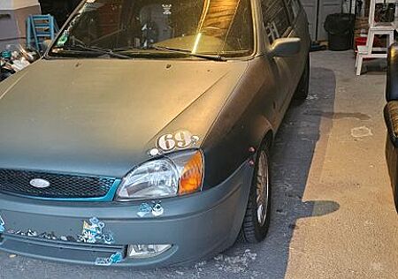 Ford Fiesta 1.25 Ghia Ghia