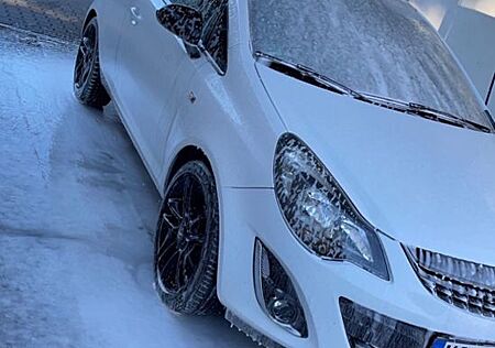 Opel Corsa 1.4 Color Edition 74kW Color Edition
