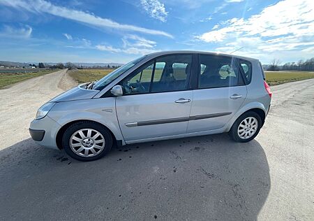 Renault Scenic 1.6 16V | TÜV 03/2023