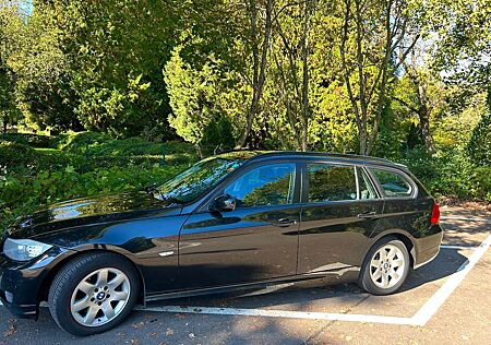 BMW 320d xDrive Touring -