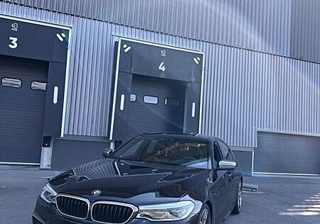 BMW 550i xDrive A Luxury Line Luxury Line