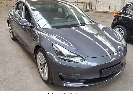 Tesla Model 3 Long Range Dual AWD 19" Zoll Sport|Ryzen