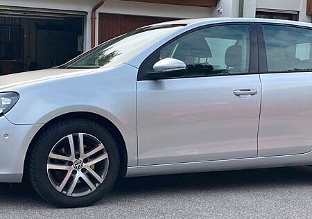 VW Golf Volkswagen 1.4 TSI 90 kW Comfortline Comfortline