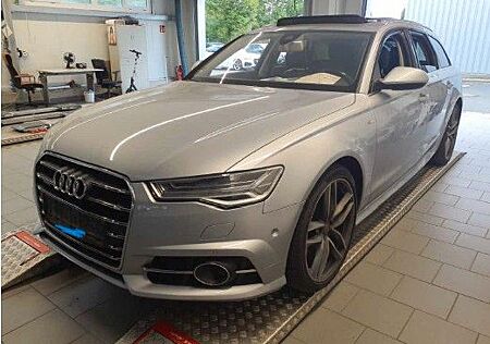 Audi A6 Avant 2.0 TFSI quattro S-Line Matrix Pano ACC