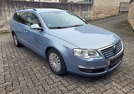 VW Passat Variant Volkswagen 2.0 TDI DPF Comfortline Varia...