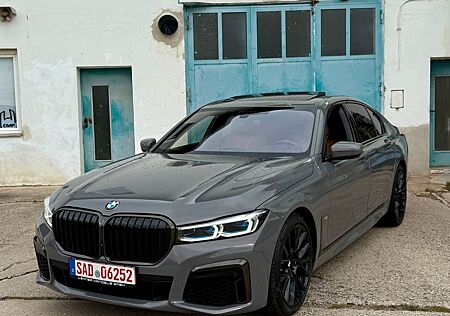 BMW 750i *xDrive*M*Sport*AHK*LASER*MASSAGE*