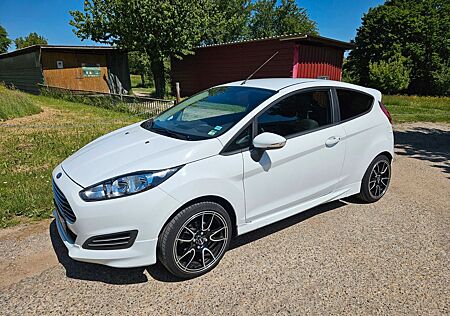 Ford Fiesta 1,25 60kW SYNC Edition *TÜV NEU*