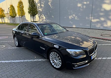 BMW 730 gebraucht kaufen BMW 730Ld - Langversion - Top Austattung