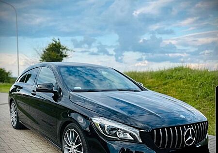 Mercedes-Benz CLA 200 Shooting Brake -
