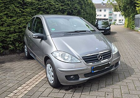 Mercedes-Benz A 150 | Wenig KM | PDC | Klima | Allwetterreifen