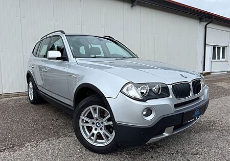 BMW X3 2.0i xDrive *NAVI*SHZ*PDC*AHK*