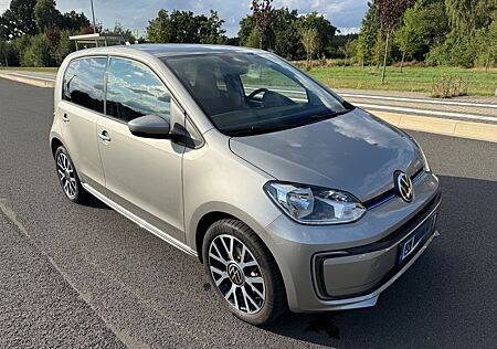 VW e-up! Volkswagen e-up! EZ 03/2022 nur 19.000 km top gepflegt