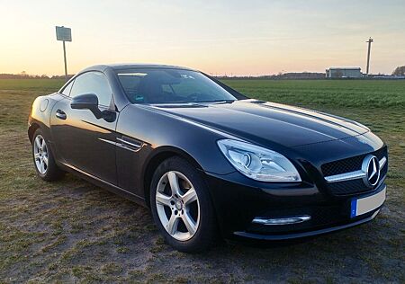 Mercedes-Benz SLK 200 BlueEFFICIENCY -2. Hand, seit 11 Jahren