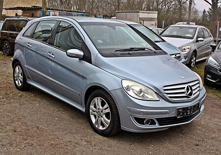 Mercedes-Benz B 170 / Automatik / TÜV/AU 03/2027