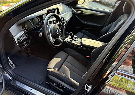 BMW 520d Touring A -