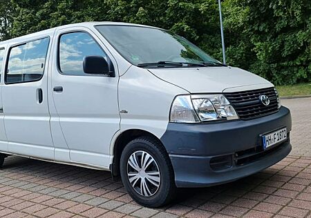 Toyota Hiace lang