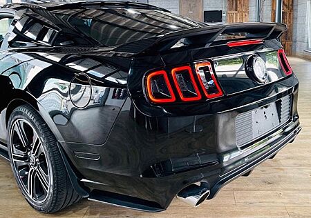 Ford Mustang California GT Spezial *V8*5.0*