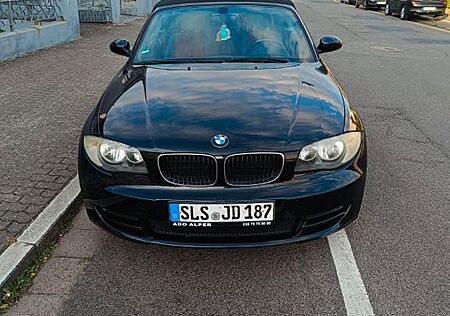 BMW 120i Cabrio -