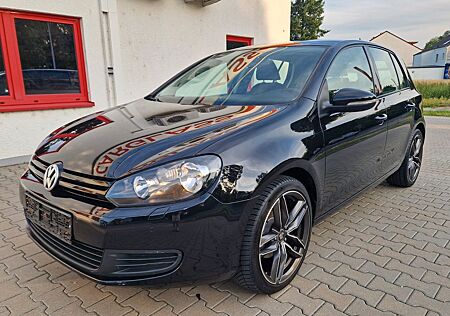 VW Golf Volkswagen 1.6 TDI DSG TÜV & SERVICE NEU NAVI