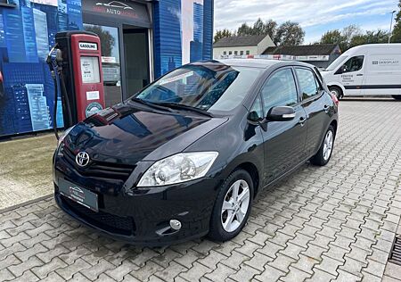 Toyota Auris Travel