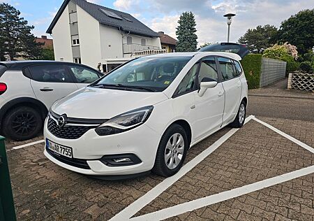 Opel Zafira Tourer 1/6