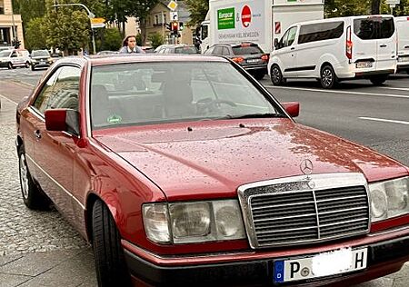 Mercedes-Benz 300 CE-24 124C Coupe 1992-H-Zulasung 85tkm