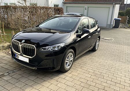 BMW 2er 225 Active Tourer 225e Steptronic DCT xDrive -