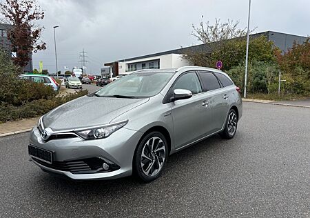 Toyota Auris Touring Sports Hybrid Design Edition