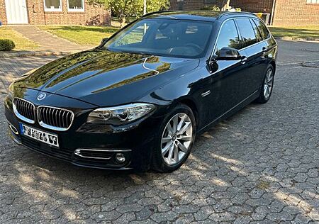 BMW 530d Touring Luxury Line -Vollausstattung-