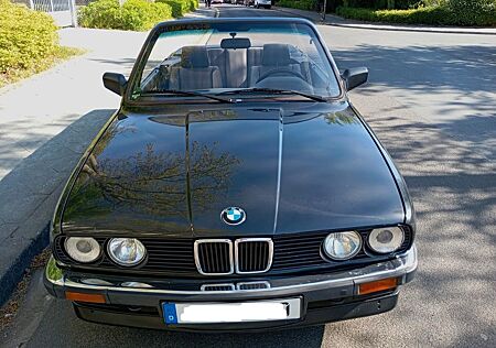 BMW 320 i e30 Cabrio VFL Chrom-Modell H-Zulassung