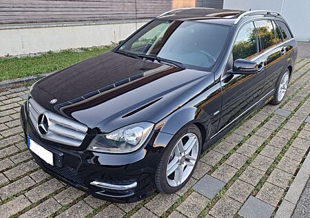 Mercedes-Benz C 220 CDI T * AMG Paket * Schiebedach * TÜV