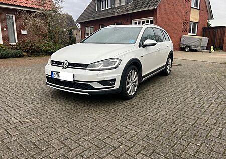 VW Golf Volkswagen 2.0 TDI 135kW DSG 4MOTION Alltrack Alltrack