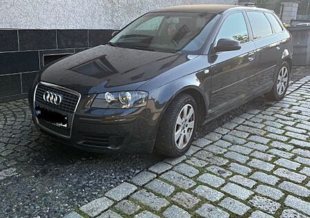 Audi A3 1.8 TFSI S tronic Ambiente Sportback Ambiente