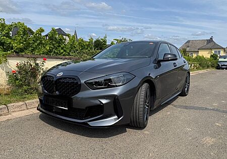 BMW M135i -Garantie, Top gepflegt, M-Paket