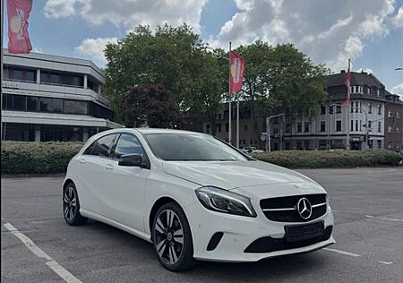 Mercedes-Benz A 180 -