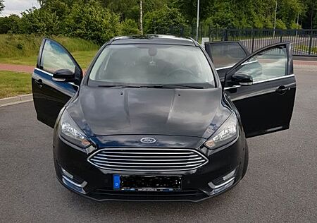 Ford Focus 1,5 TDCi 88kW PowerSh. Titanium Turnie...