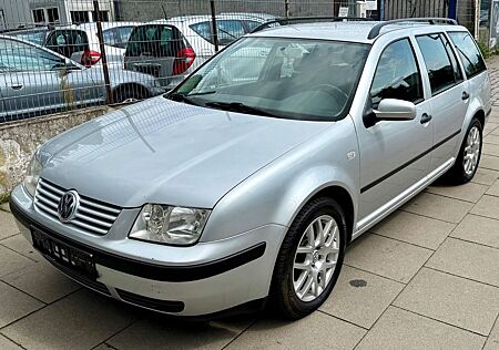 VW Bora Volkswagen 1.6 Auto Edition Variant/ TÜV NEU