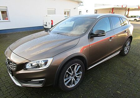 Volvo V60 Cross Country Summum