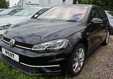 VW Golf Volkswagen 2.0 TDI BMT Highline LED Scheinw. *GARANTIE