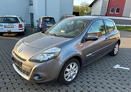 Renault Clio TomTom Edition