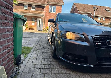 Audi A3 2.0 FSI S line Sportpaket plus S line Spo...