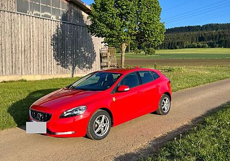 Volvo V40 T2 -