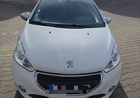 Peugeot 208 1.2 Active 82 VTi Active