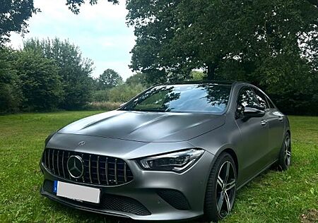 Mercedes-Benz CLA 250 DCT -Burmester- PANO-LED-mountaingrau