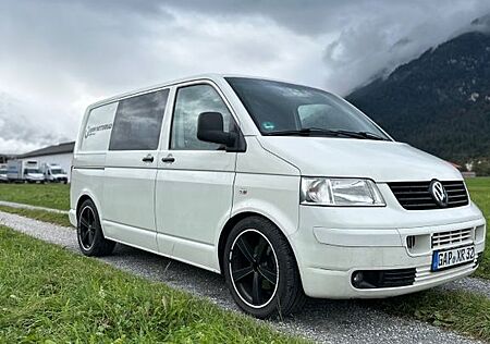 VW T5 Transporter Volkswagen T5 Bus 2.5L 131ps / Camper / Renntransporter