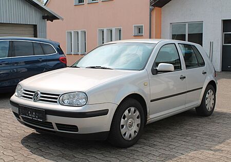 VW Golf Volkswagen 1.4 Trendline