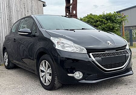 Peugeot 208 Active Puretech 1.2 12V VTİ, Klima, TÜV Neu